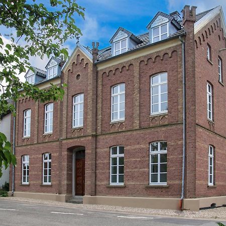 Muehlen-Apartment Im Herrenhaus Rheinblick Xanten Eksteriør bilde